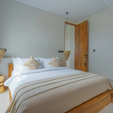 New - Villa Capela - Luxury Villa Heart Of Canggu Bagian luar foto