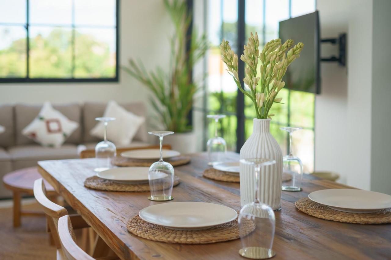 New - Capela - Luxury Heart Of *
