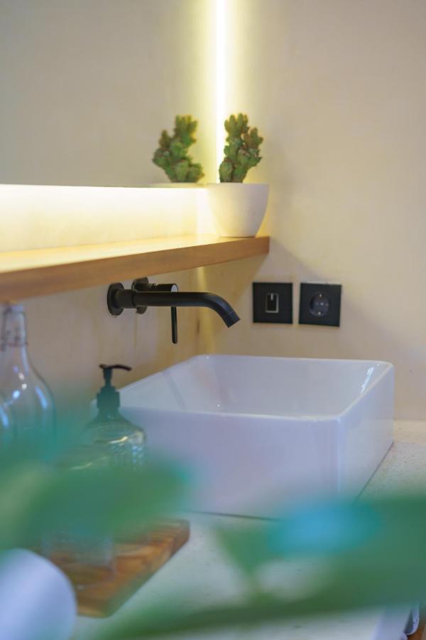 New - Capela - Luxury Heart Of Villa *